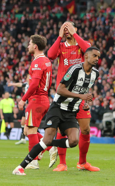 频繁制造威 频繁制造威